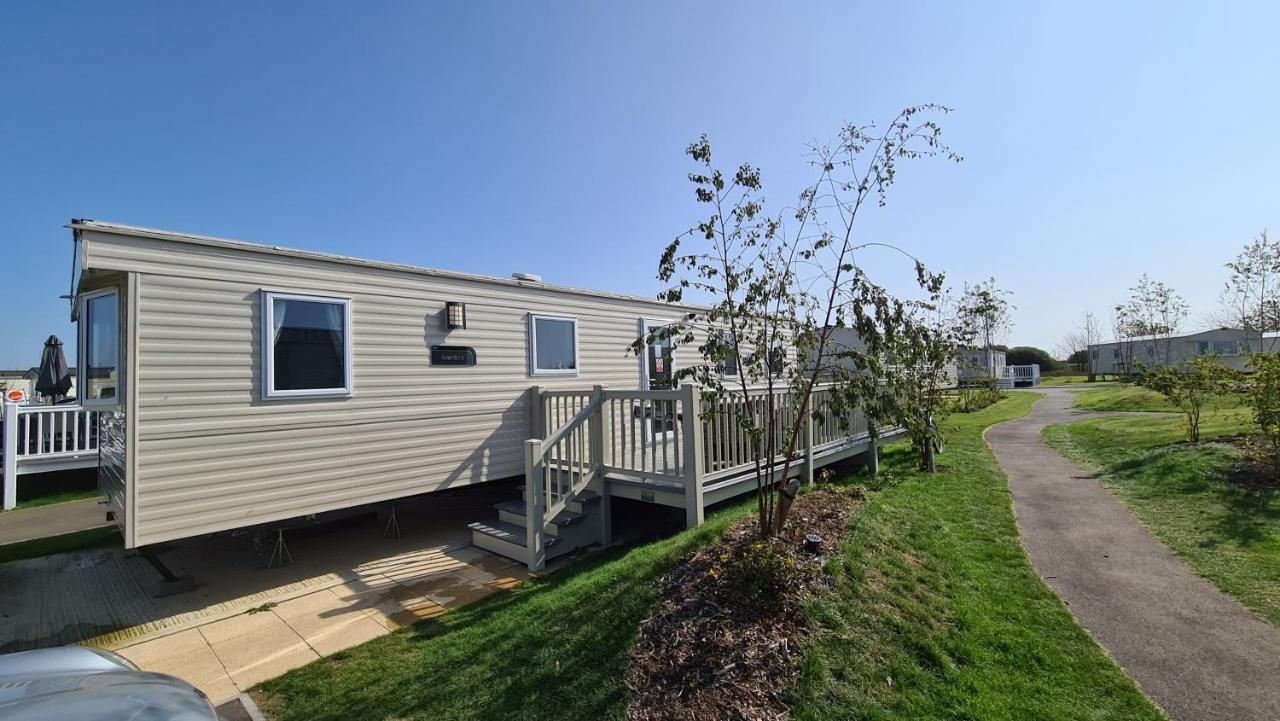 Luxury 2019 8 Berth Caravan With Hot Tub @ Tattershall Lakes Exterior photo